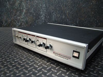 Princeton Instruments Inc. FG 100 Pulse Generator  