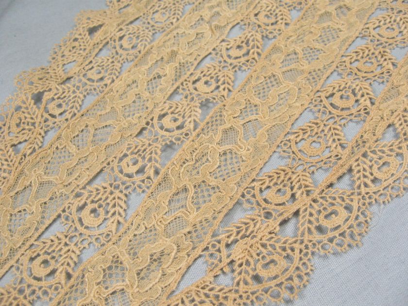 Antique Lace Edwardian Dress Collar Insert  