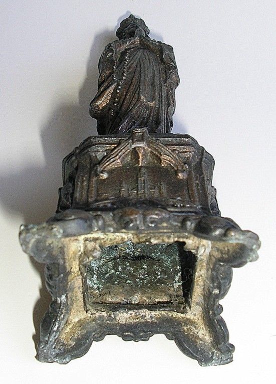 STATUE NOTRE DAME DE LOURDES METAL SOUVENIR c1880  