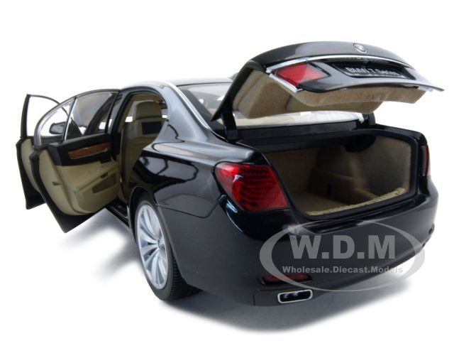 2010 2011 2012 BMW 750LI 7 SERIES F02 CITRINE BLACK 1/18 BY KYOSHO 