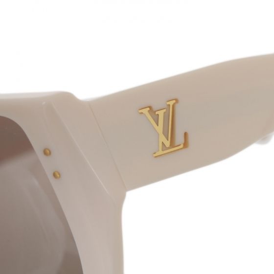 LOUIS VUITTON Acetate Amethyst BINDI Sunglasses Ivory  