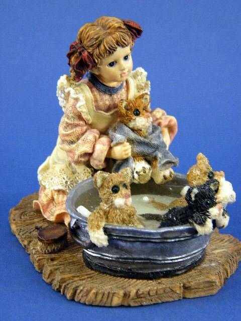 Boyds Yesterdays Child Wendy Wash Day 3521 NIB  