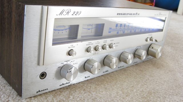 Vintage Marantz MR 220 reciever from the 70s  