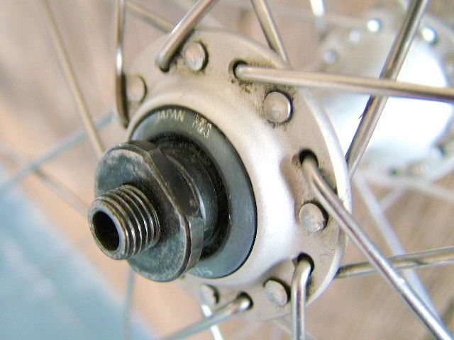   32 Hole Matrix ISO C II 700c Front Wheel w/Shimano 105SC Hub  