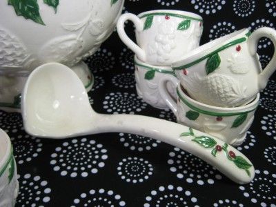 Vintage Ucagco Christmas Holly Punch Bowl Set 7 cups ++  