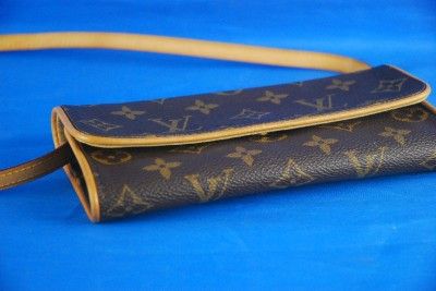 AUTHENTIC LOUIS VUITTON POCHETTE TWIN PM SHOULDER BAG  