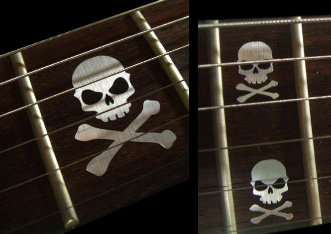 Sideways Skull w/Crossbones(Metallic Type)