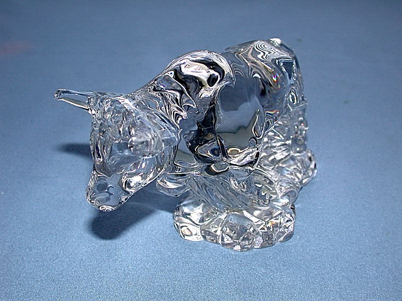   is for a Beautiful German 24% Lead Crystal Glass Bull Figurine