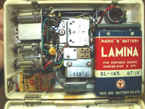 Unusual Continental M 500 4 TUBE superheterodyne RADIO  