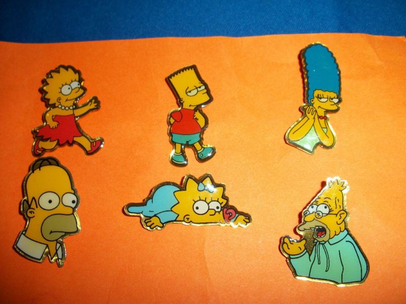 SIMPSONS Italy ENAMEL PINS SET of 6 Surprise PREMIUMS  