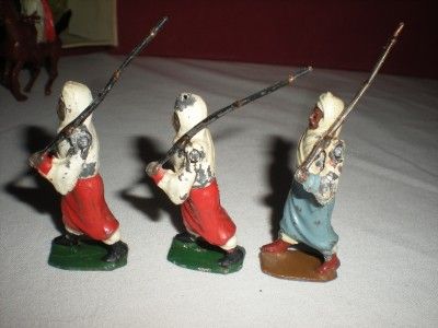 CBG Mignot 3 tier Diorama with early Britians & Mignot Soldiers  