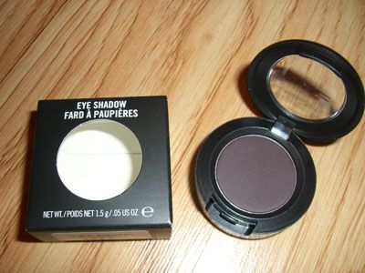 MAC MATTE2 EYE SHADOW * SIGNED, SEALED * NIB F/S 1.5g  