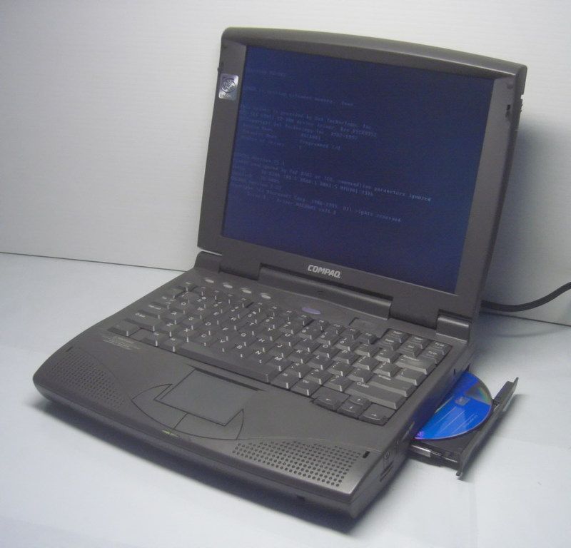 Vintage* Compaq ARMADA 1530DM Win 3.11 DOOM   Works  