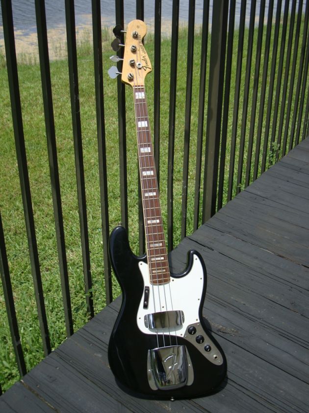 1974 Fender JAZZ Bass guitar  