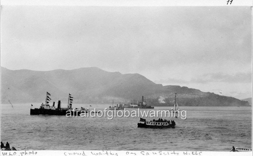 Photo ca 1908 SF CA Crowds Greeting Great White Fleet  