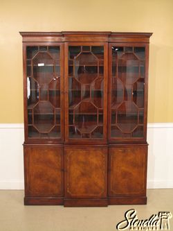 18165 BAKER Inlaid Mahogany Vintage 1940 s Mahogany China Cabinet 