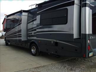   Motorhome, 3 Slide Outs, Low Miles in RVs & Campers   Motors