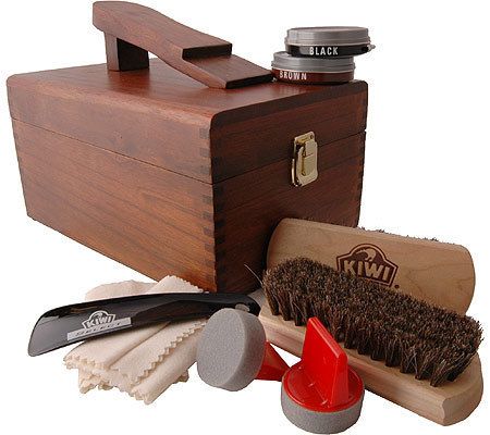 Kiwi Select Shoe Care/Cleaner Valet  