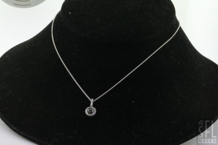 18K WHITE GOLD 0.81CT BLACK DIAMOND PENDANT AND NECKLACE  