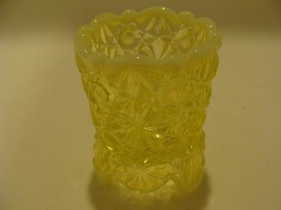 Daisy & Button Vaseline Opal. Toothpick Holder C.1930  