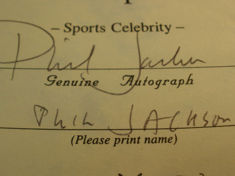 PHIL JACKSON LAKERS COACH AUTO BULLS AUTOGRAPH HOF  