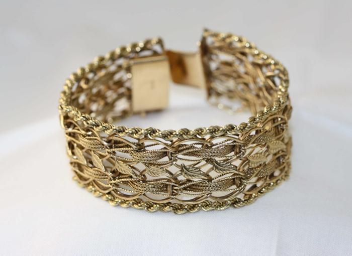 14K Gold Charm Bracelet Vintage Wide Woven Mesh Bands  