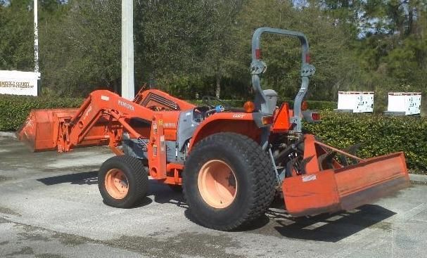 2003 Kubota L3130D L3130 GST Tractor 4x4 LA723 Front Loader + Box 