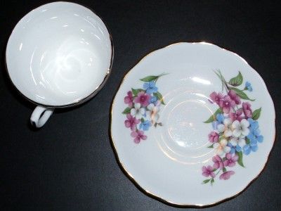 Royal Vale Bone China ~ Tea Cup & Saucer ~ Very Nice Condition  